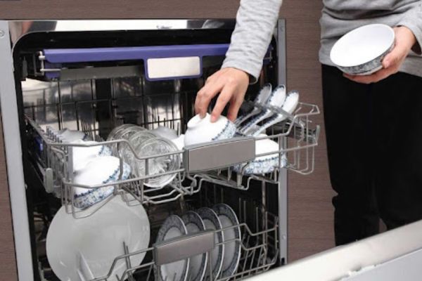 may rua bat 8 bo bosch