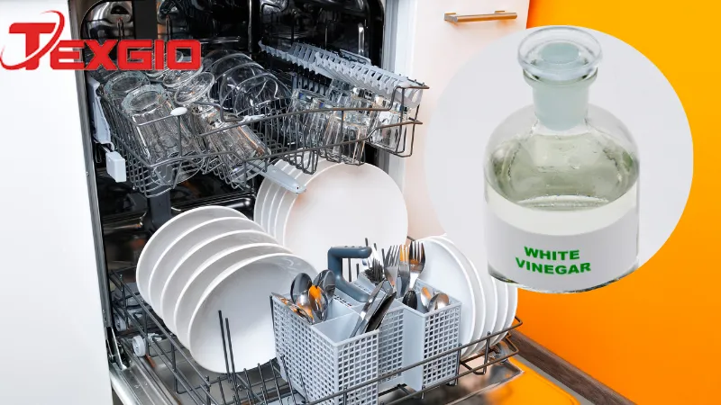 Dùng giấm trắng xử lý máy rửa bát bị cặn trắng