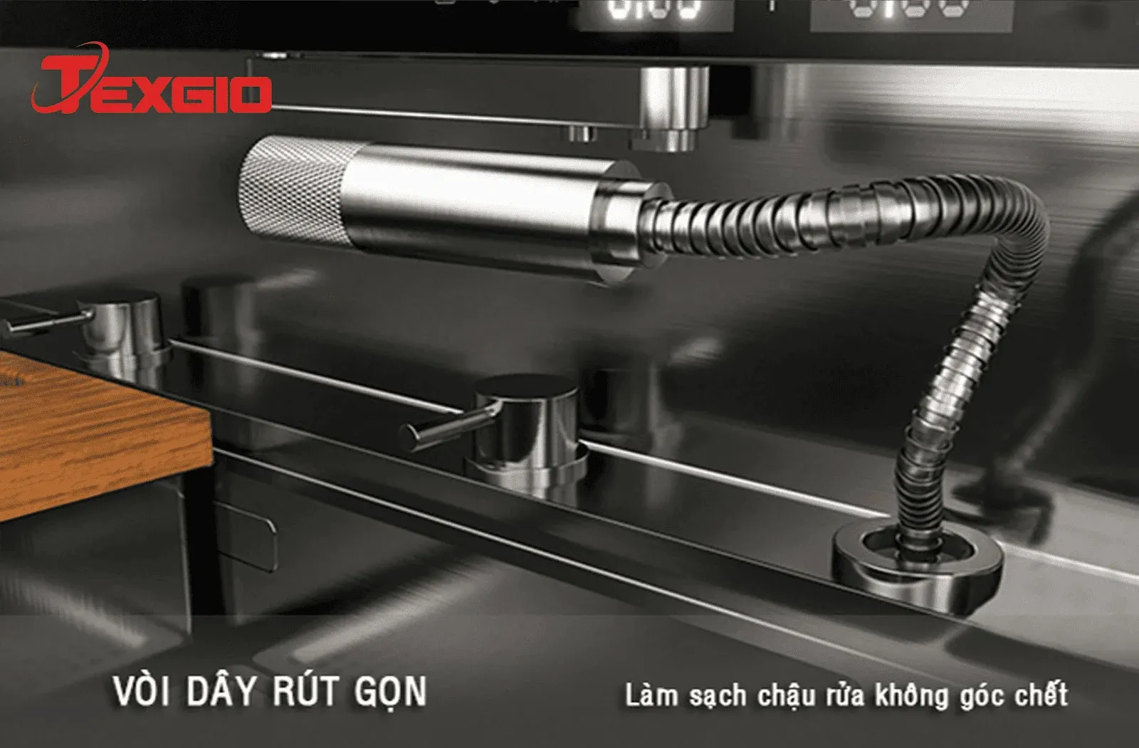 Vòi dây rút trên máy rửa bát kết hợp chậu rửa TGUMF11X, hỗ trợ làm sạch linh hoạt trong khu vực chậu inox